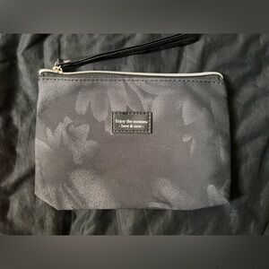SHEIN Black Floral Wristlet Clutch